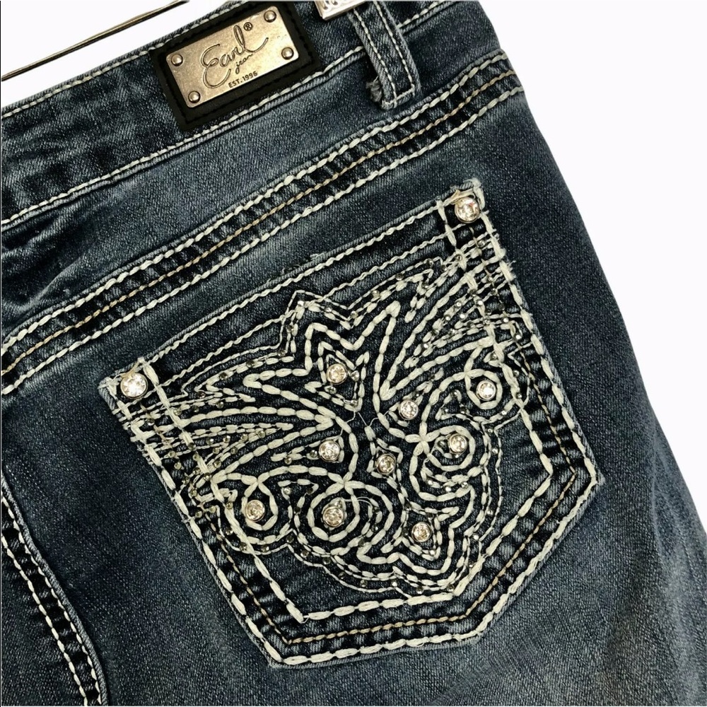 Earl Jeans Straight Leg Embroidered Rhinestone Pocket